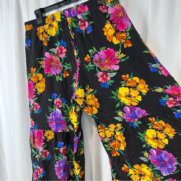 Johnny Was Poppy Silk Tiered Pants NWT - Picture 8 of 14